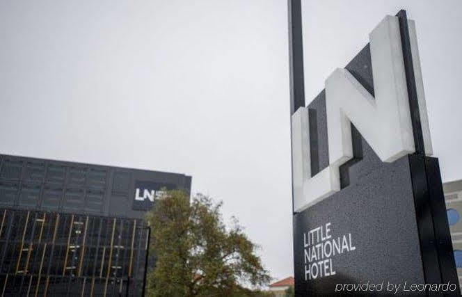 Little National Hotel Canberra Exterior photo
