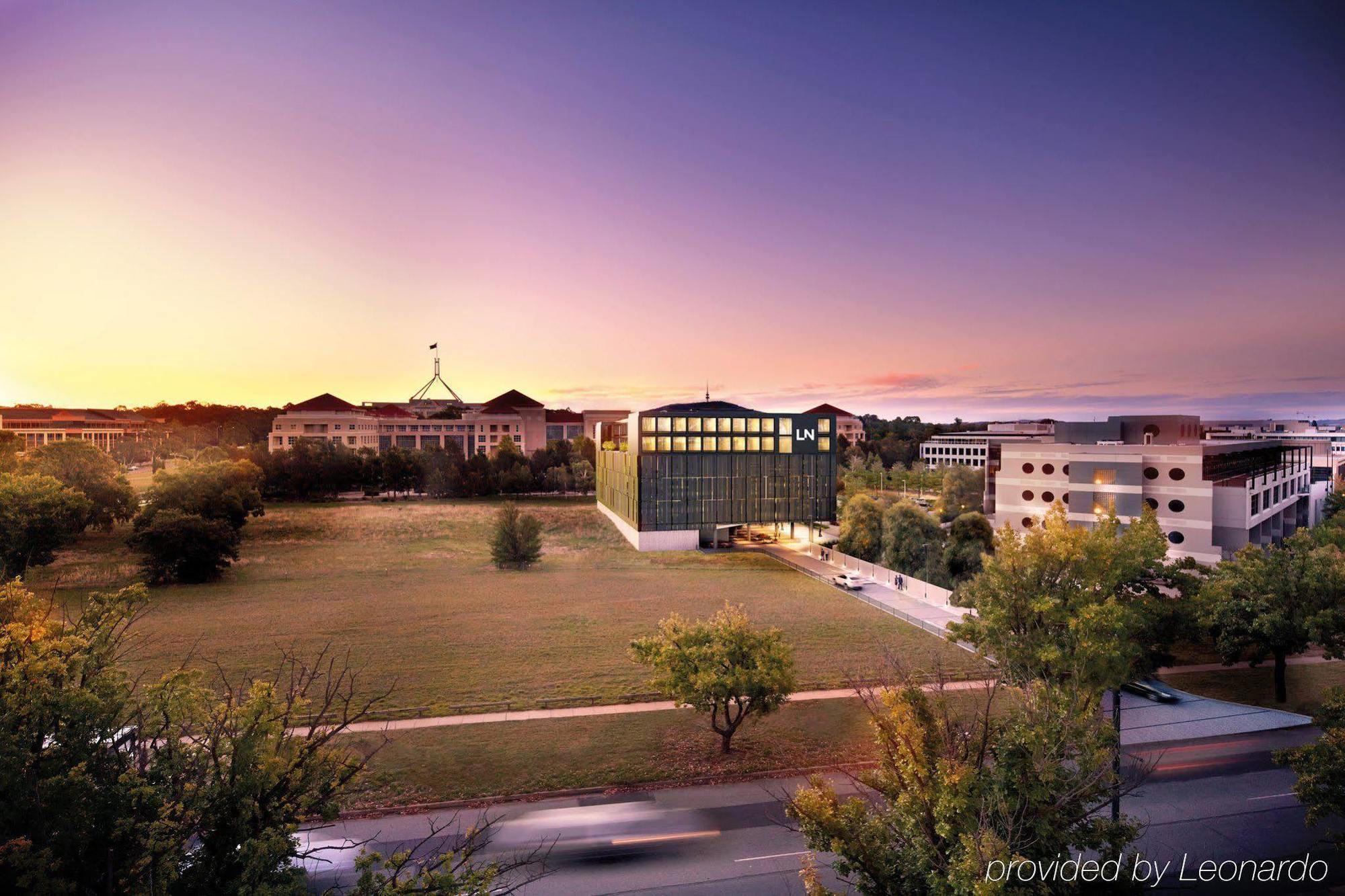 Little National Hotel Canberra Exterior photo